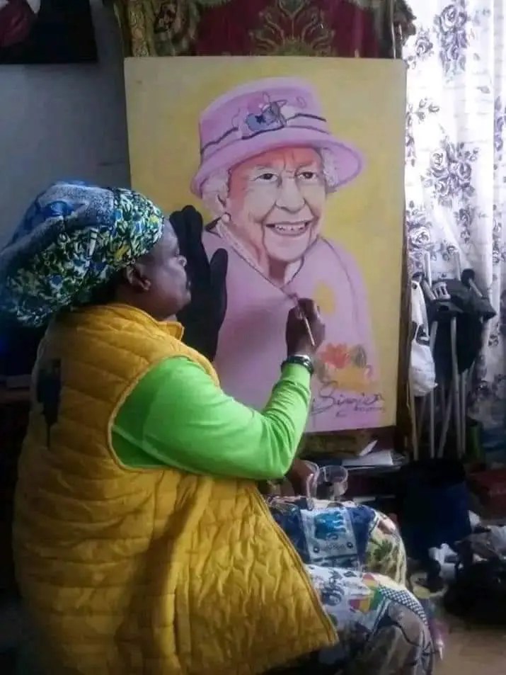 Photos: Rasta paints Queen Elizabeth II & seeks donation for a flight to her funeral