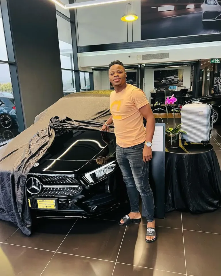 Maskandi star Ntencane buys himself a brand-new car – Photos