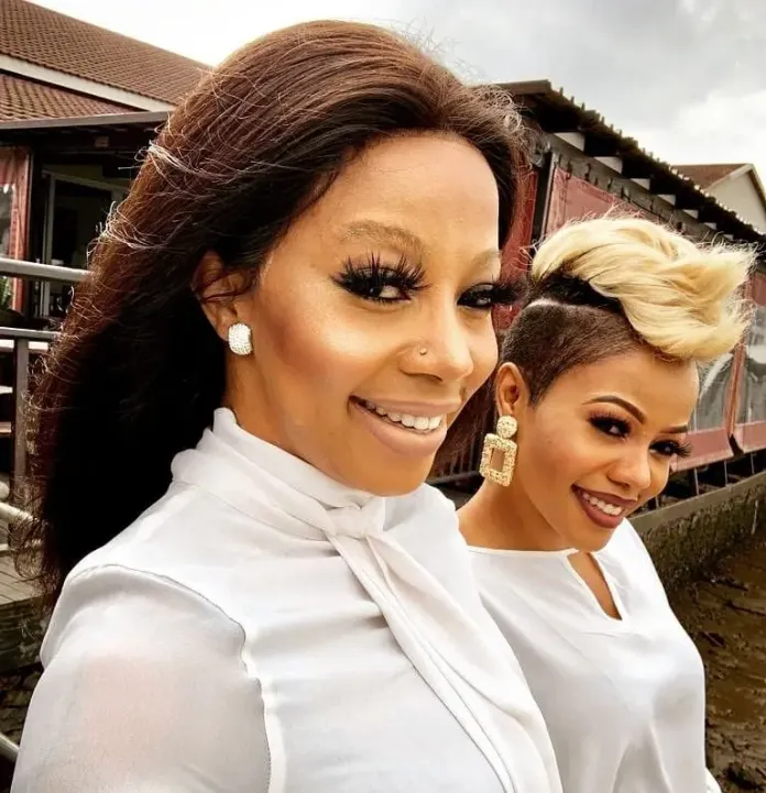 Cute photos of Kelly and Zandie Khumalo together after a long time impress Mzansi