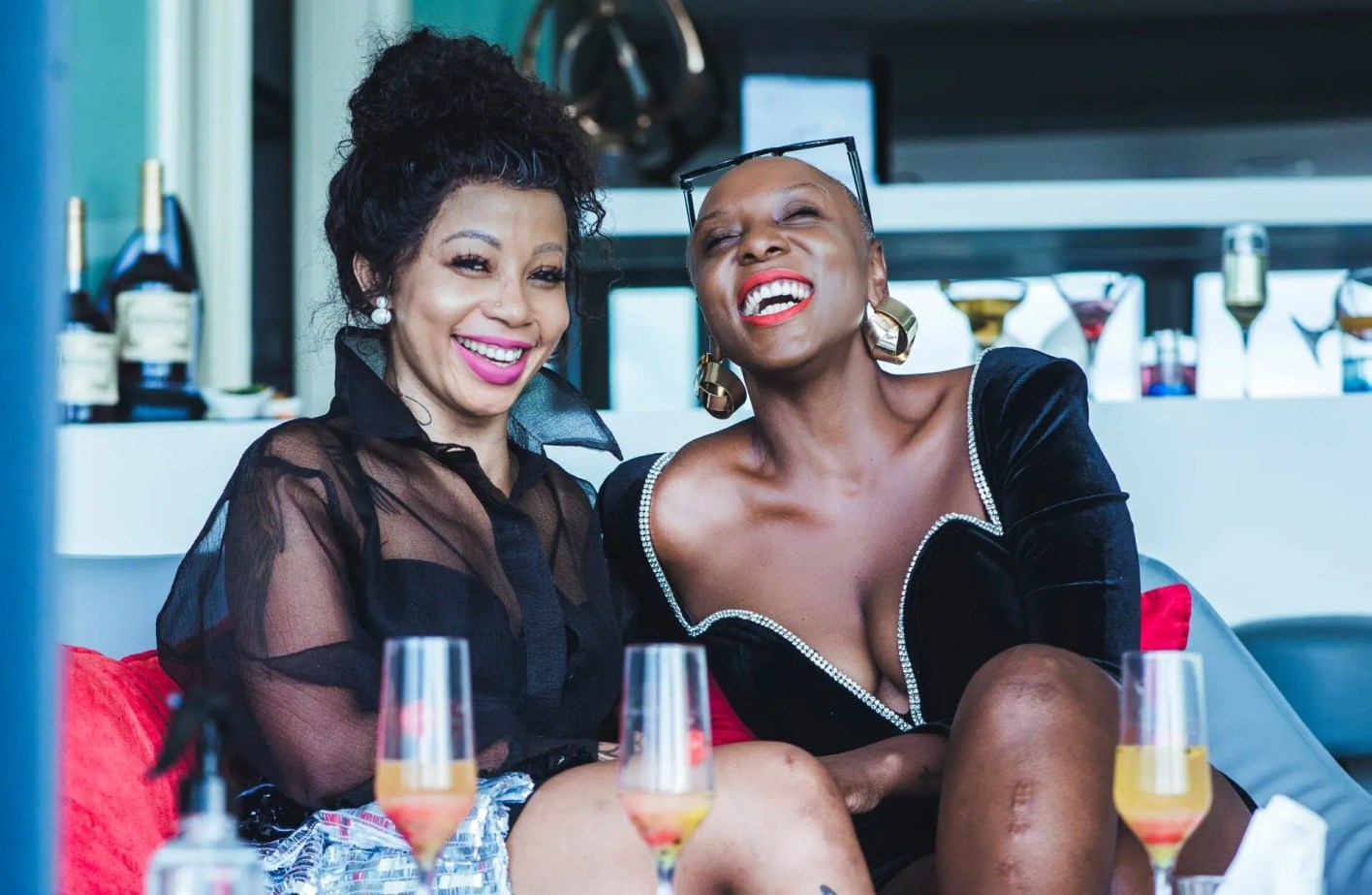 It ends in tears between best friends, Kelly Khumalo & Wanda Baloyi