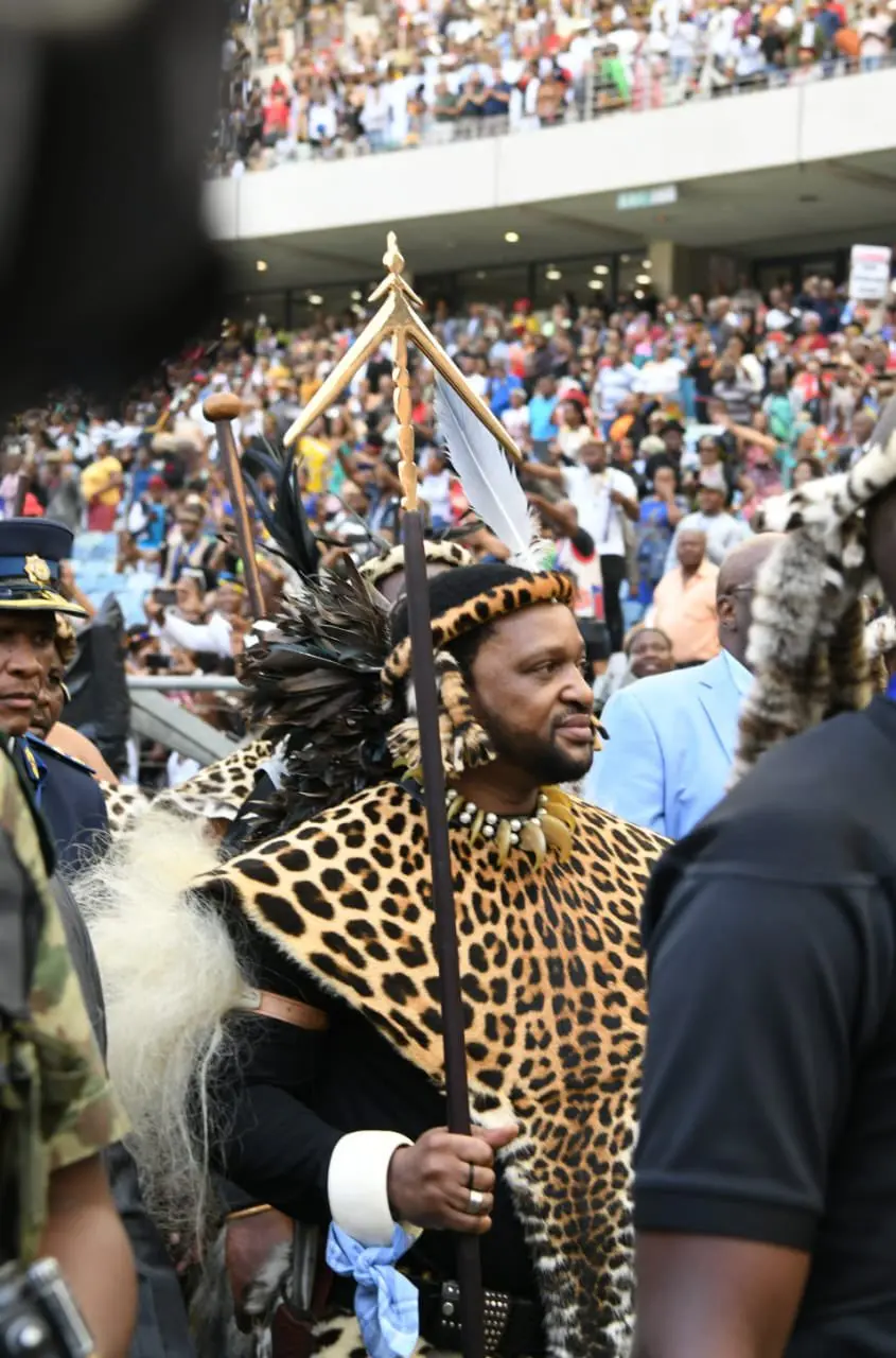 Leaders pay tribute to the Zulu King