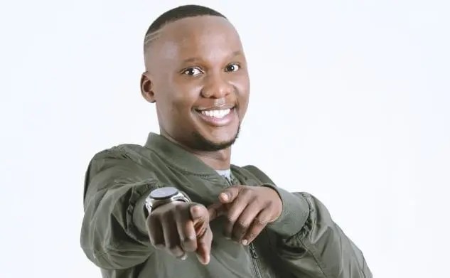 Heartbreak for a group of Slay Queens as Metro FM’s Mo Flava declines paying for their R4000 bill