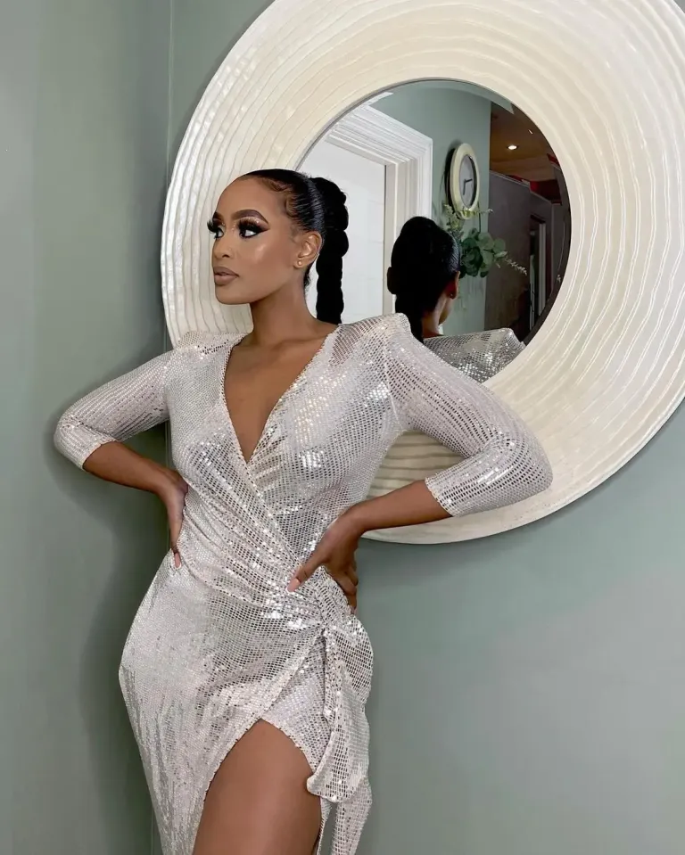 Cassper Nyovest’s baby mama, Thobeka Majozi shows of her new look