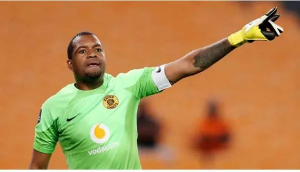 Itumeleng Khune graduates