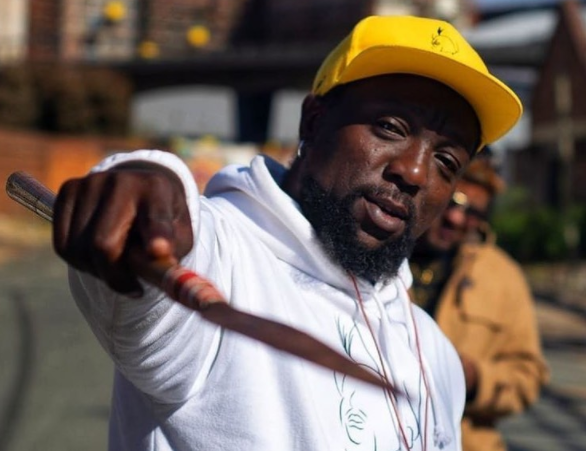 Zola 7 shares precious moment with 83-year-old fan