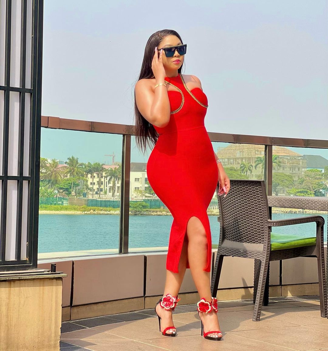 Ayanda Ncwane shows off her Stunning Red Dress