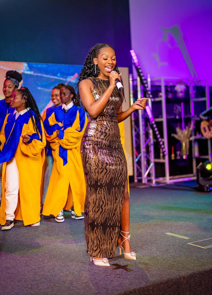 Gospel prodigy Samantha Mundo soars with new single ‘Hallelujah’ featuring DJ Tira