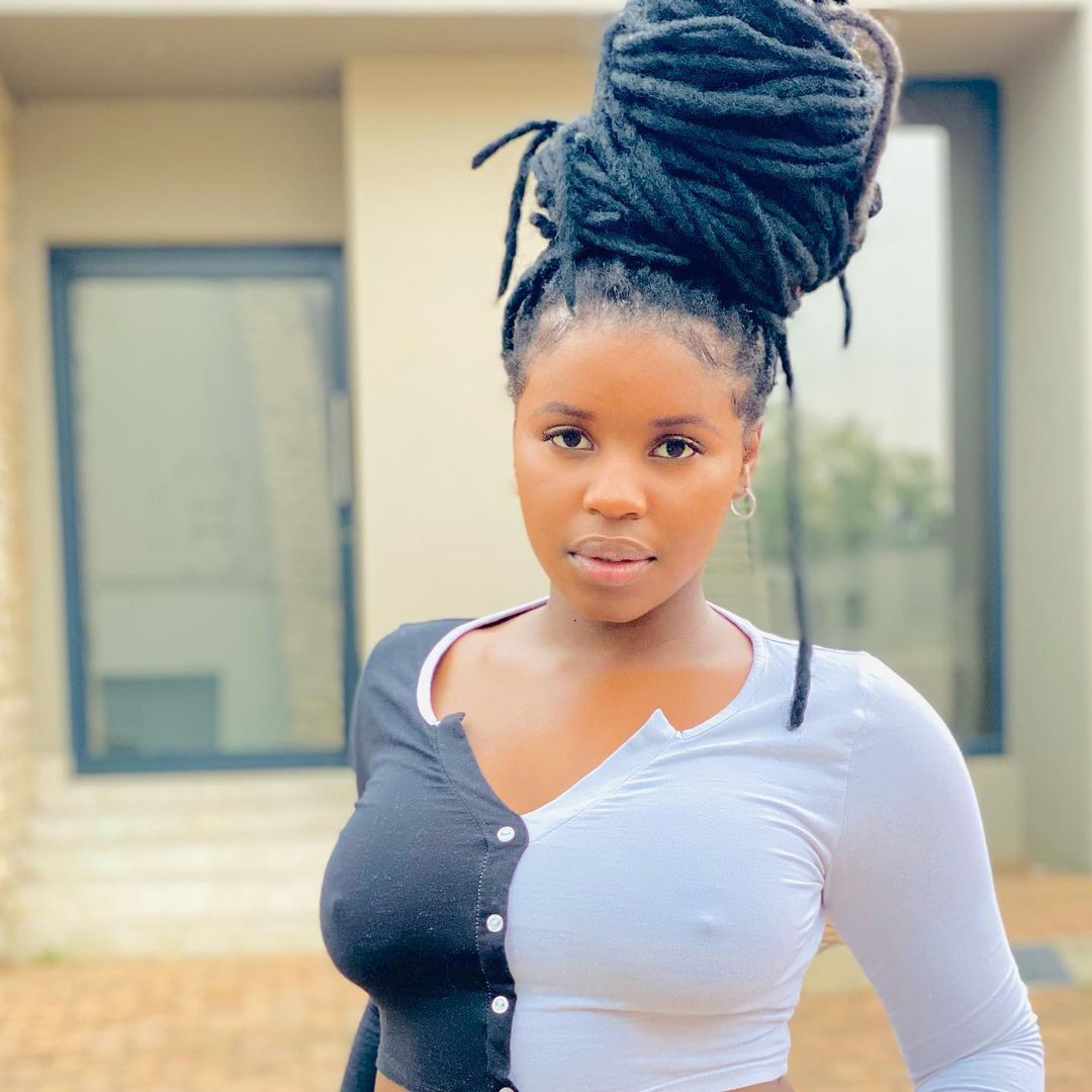 Nkosazana Daughter sends a strong warning to her fans