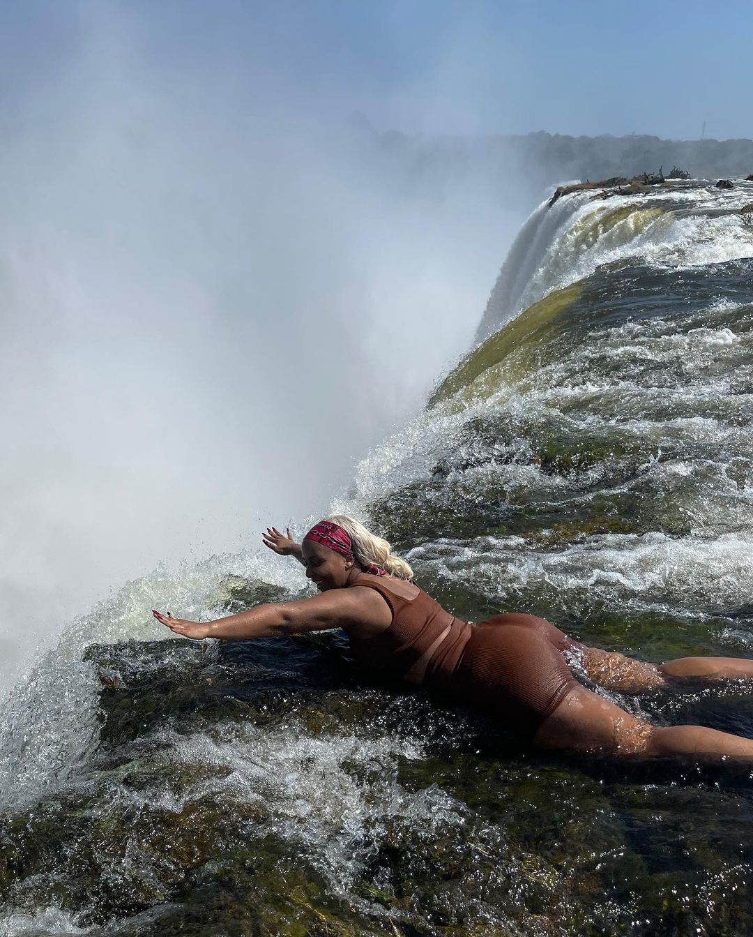 Boity Thulo conquers the Devil’s Pool in Victoria Falls – Pics & Videos