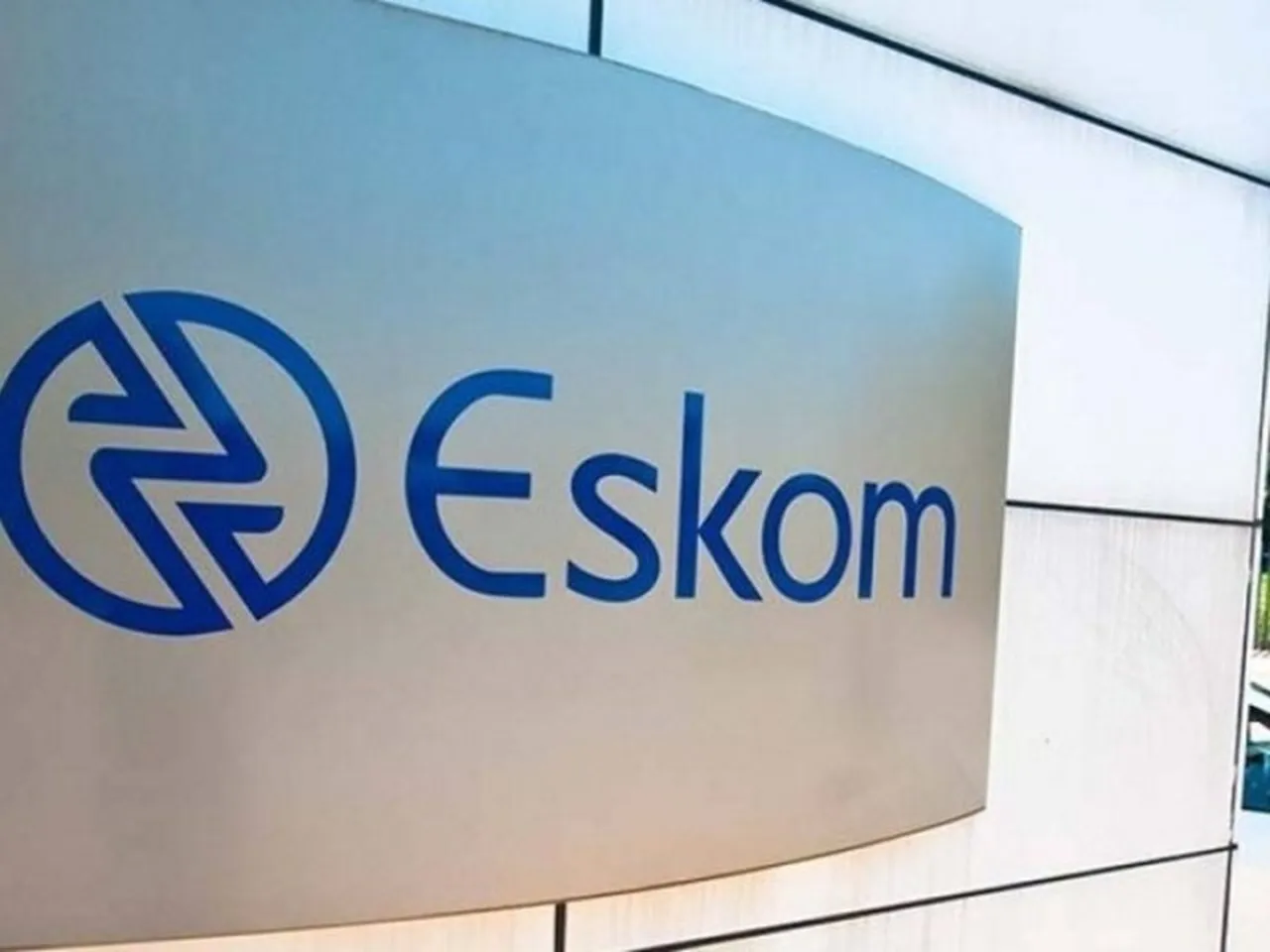 Eskom: SA may face power cuts of up to 32 hours