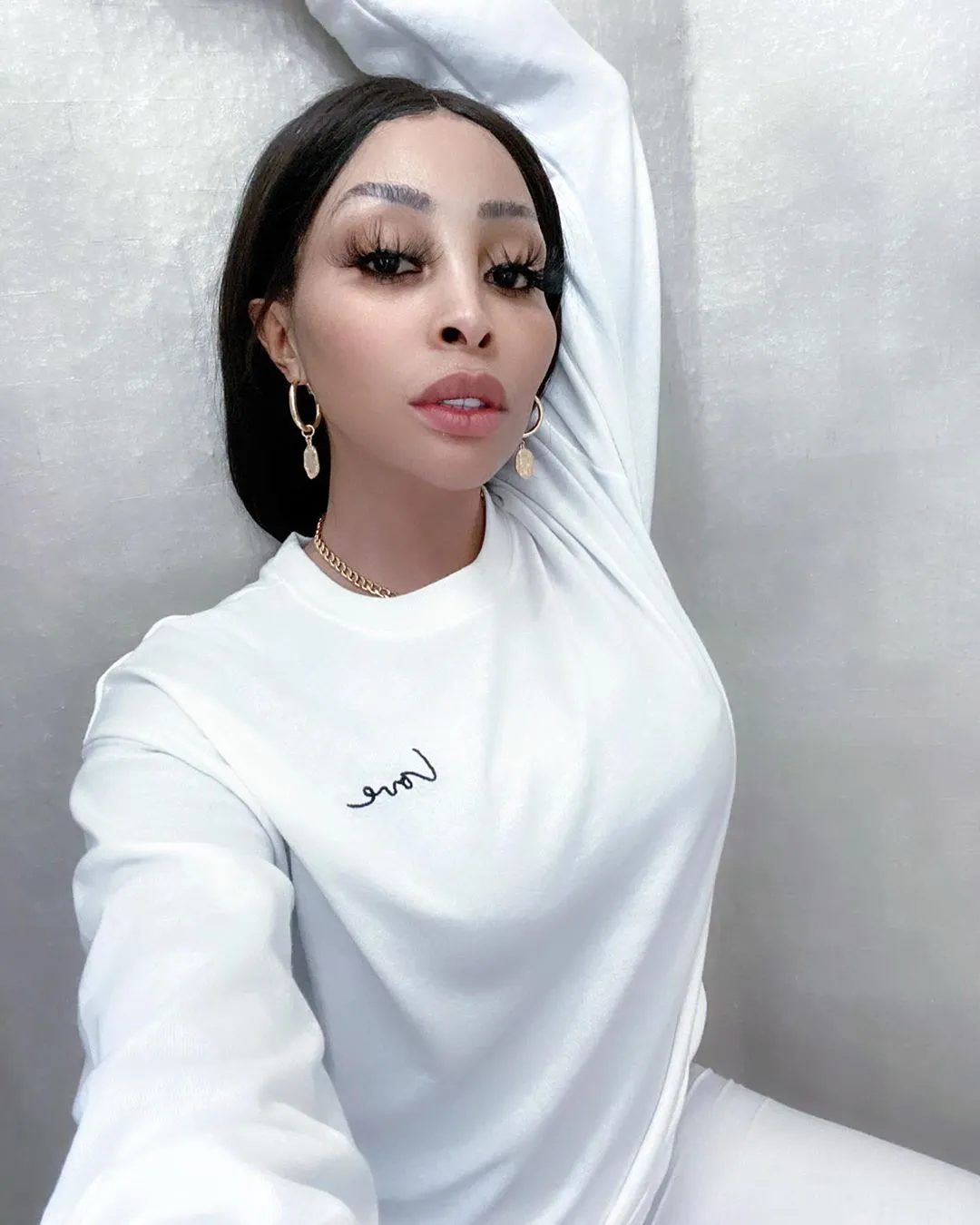 Mzansi Reacts To Old Video Of Khanyi Mbau Speaking About Blessers
