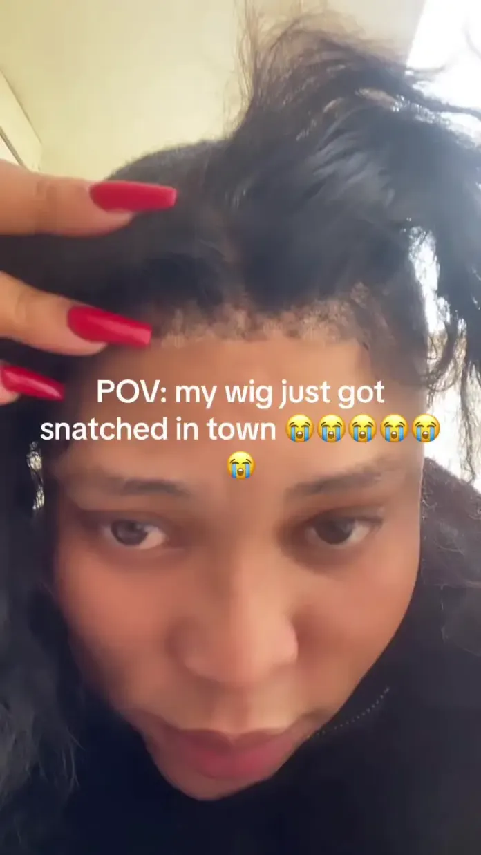 VIDEO: Woman’s wig gets snatched in Joburg CBD