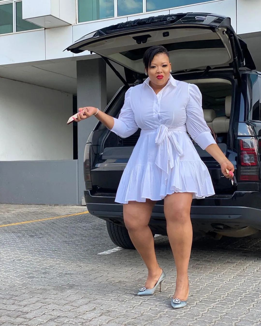 Anele Mdoda Employs Twitter User to Work At Her Father’s New School