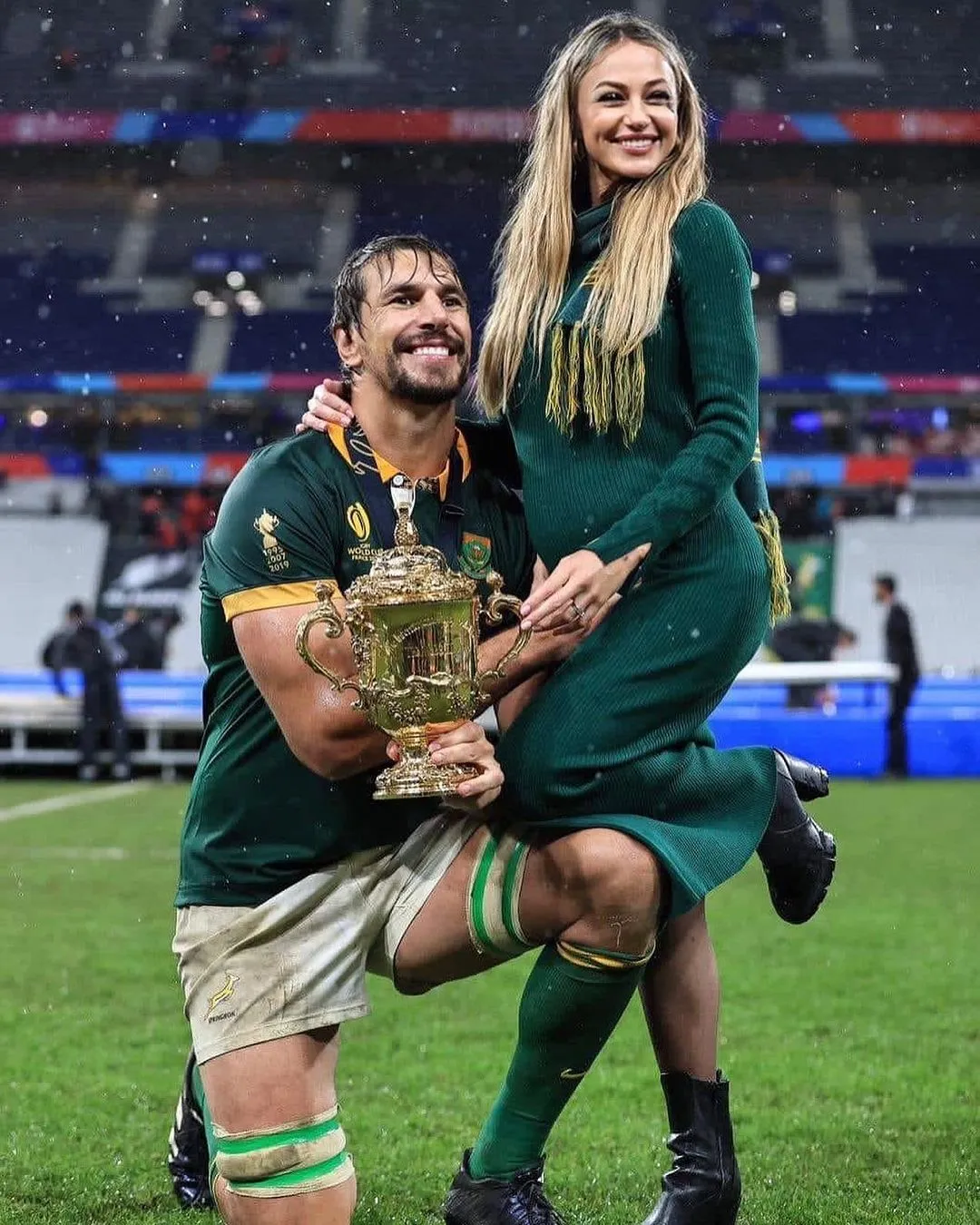 Springbok player Eben Etzebeth and his wife are expecting their first baby together