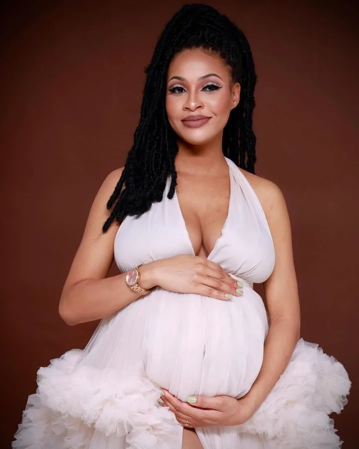 PICS: Muvhango’s Angela Atlang (Itseng) falls pregnant