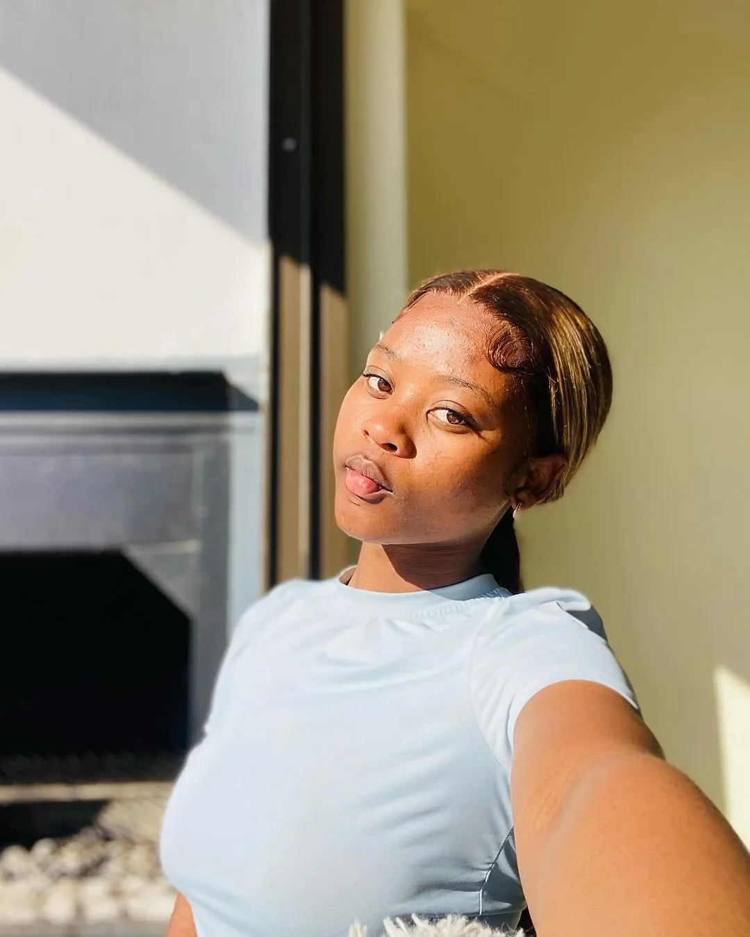 Naledi Aphiwe is making waves in the music industry